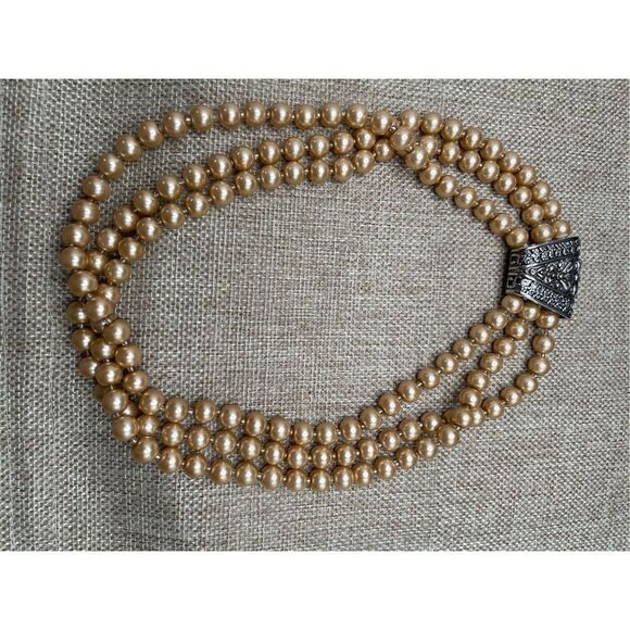 Vintage Multi Strand Champagne Pearl Choker Necklace Magnetic Closure - Picture 5 of 12